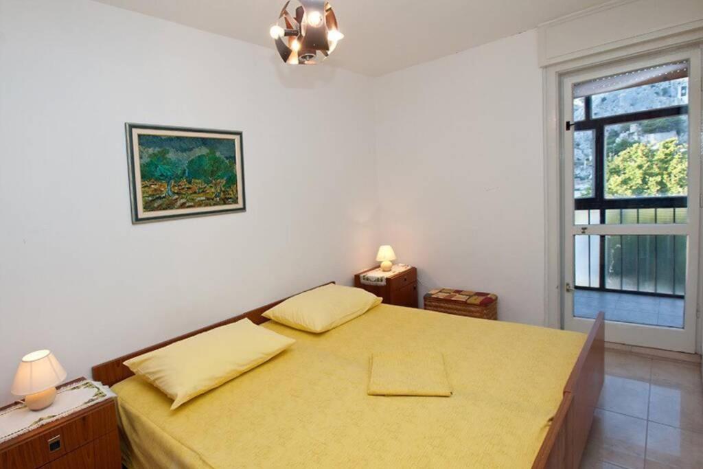 Sara Apartment Punta Omis Near Sandy Beach Exterior foto